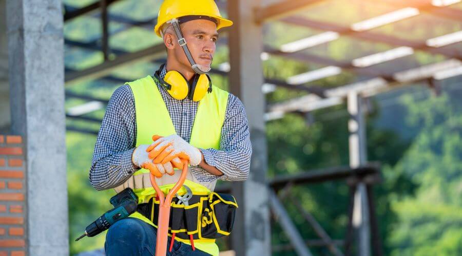 Expert Emergency Roof Repairs services in Logan, IL